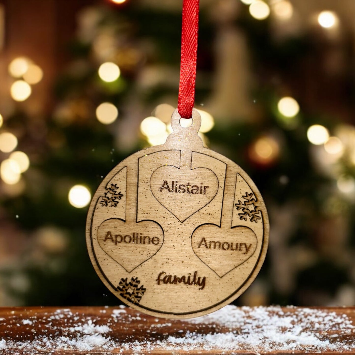 🎁

Boule de Noël en bois personnalisée – Un souvenir unique pour votre sapin !