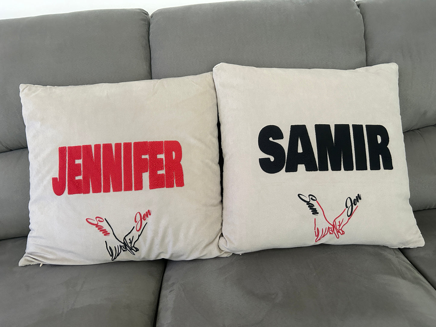 Coussins personnalisés avec prénoms : Le cadeau Tendre et Unique