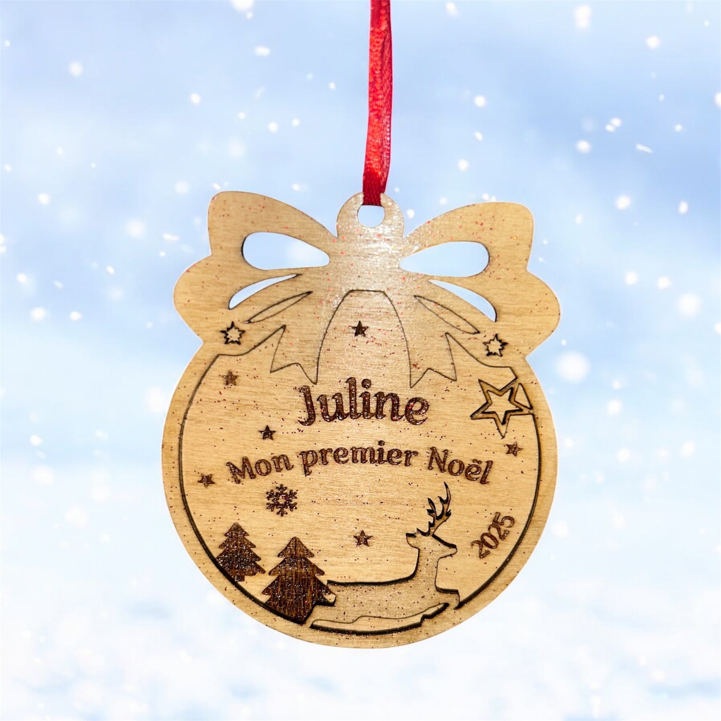 🎁 Boule de Noël en bois personnalisée – Un souvenir unique pour votre sapin ! Ô cadeau unique