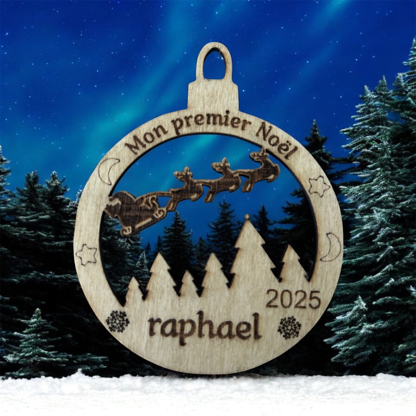 🎁 Boule de Noël en bois personnalisée – Un souvenir unique pour votre sapin !