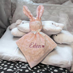 Doudou Lapin Personnalisé – Prénom Floqué Ô cadeau unique